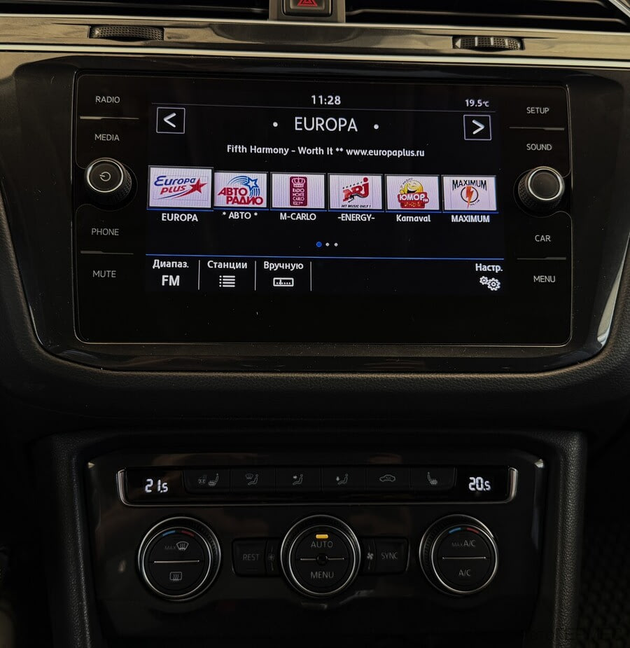 Фото Volkswagen Tiguan II с пробегом | №7 Фото Volkswagen Tiguan II с пробегом | №7