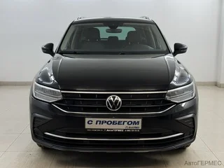 Фото Volkswagen Tiguan II Рестайлинг с пробегом Фото Volkswagen Tiguan II Рестайлинг с пробегом