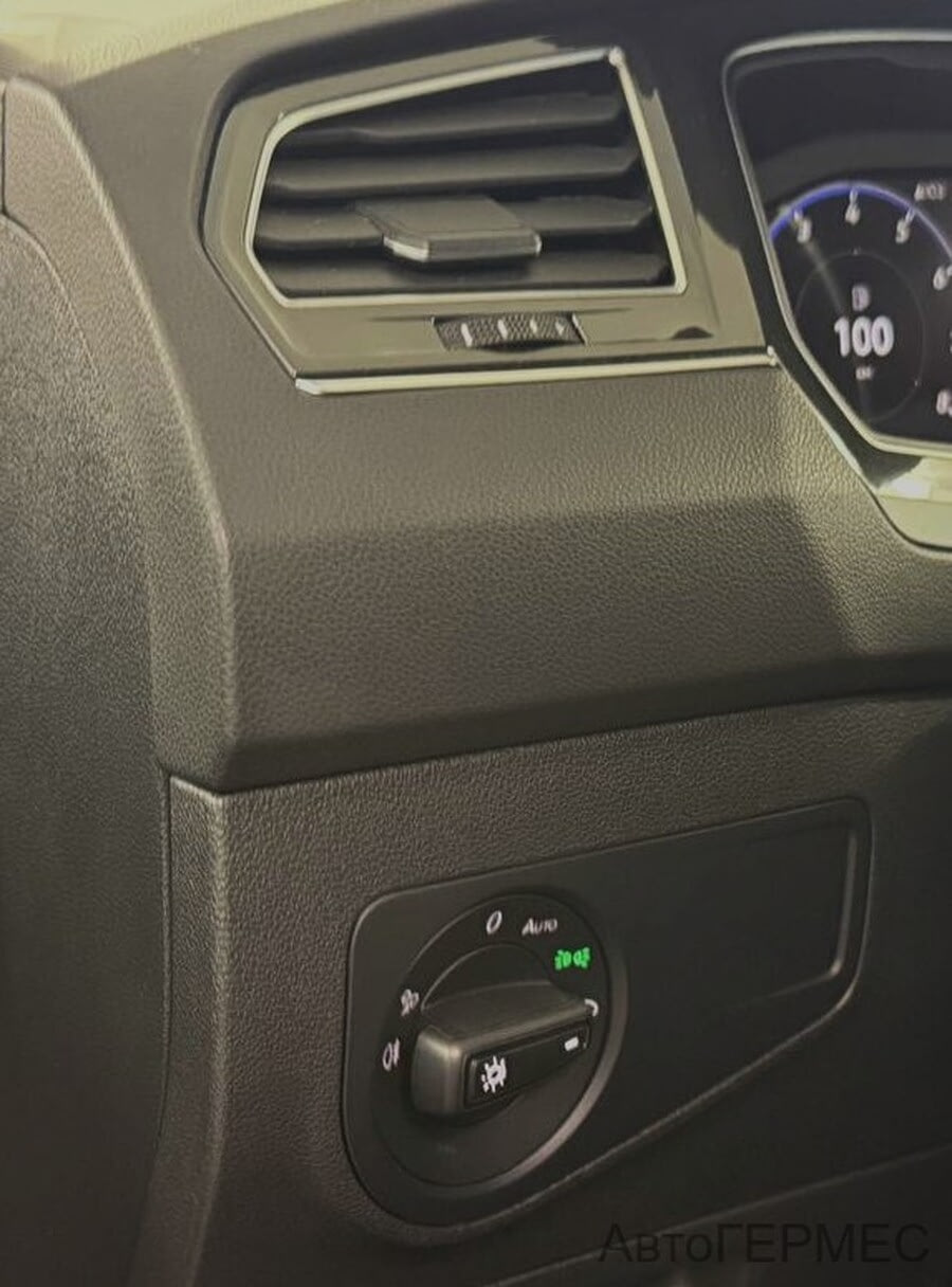 Фото Volkswagen Tiguan II Рестайлинг с пробегом | №9