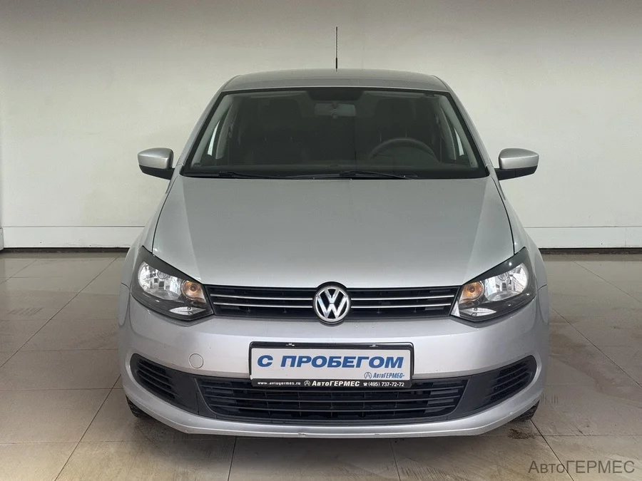 Фото Volkswagen Polo V с пробегом | №2