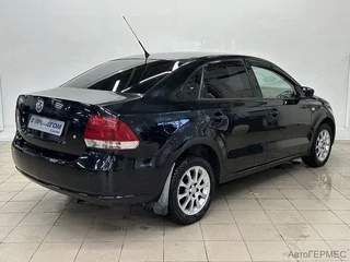 Фото Volkswagen Polo V с пробегом