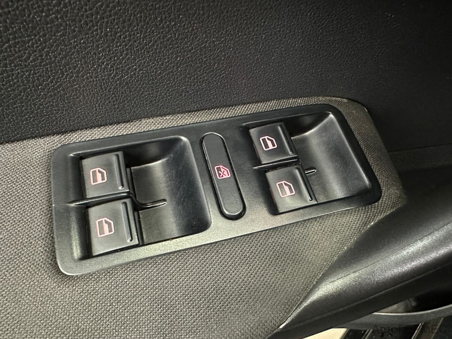 Фото Volkswagen Polo V с пробегом | №9