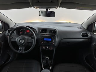 Фото Volkswagen Polo V с пробегом