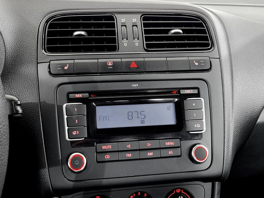 Фото Volkswagen Polo V с пробегом | №7 Фото Volkswagen Polo V с пробегом | №7