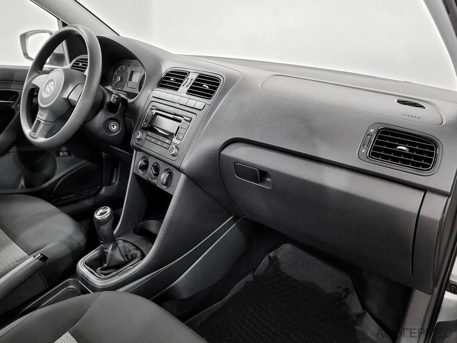 Фото Volkswagen Polo V с пробегом | №10 Фото Volkswagen Polo V с пробегом | №10