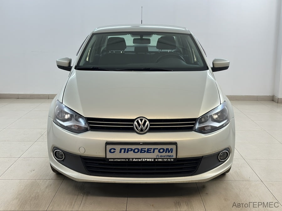 Фото Volkswagen Polo V с пробегом | №2