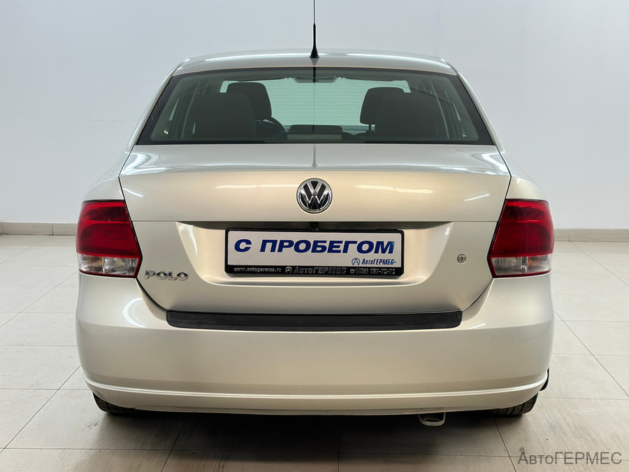 Фото Volkswagen Polo V с пробегом | №3