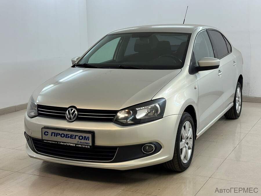 Фото Volkswagen Polo V с пробегом | №1