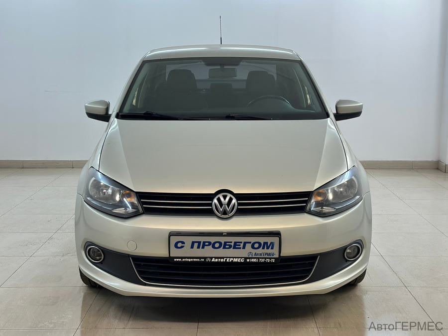 Фото Volkswagen Polo V с пробегом | №2
