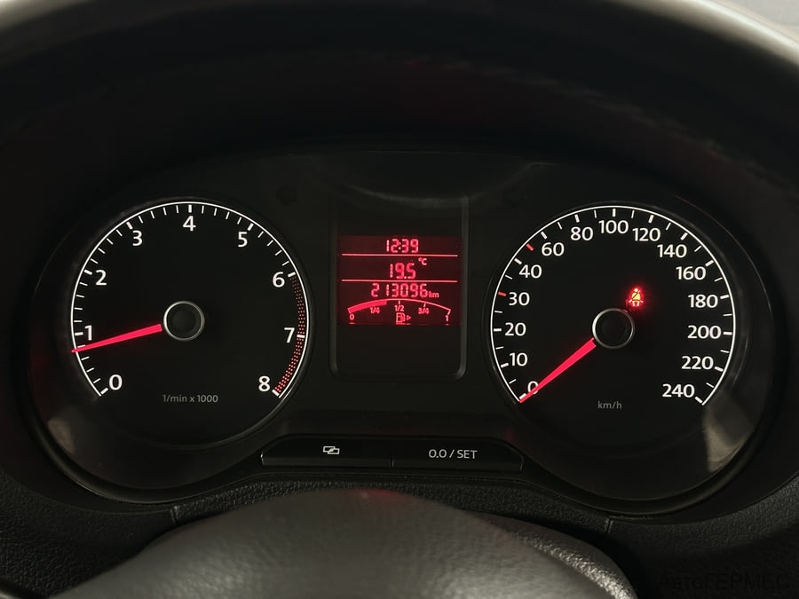 Фото Volkswagen Polo V с пробегом | №6
