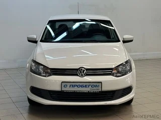 Фото Volkswagen Polo V с пробегом