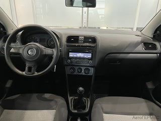 Фото Volkswagen Polo V с пробегом Фото Volkswagen Polo V с пробегом