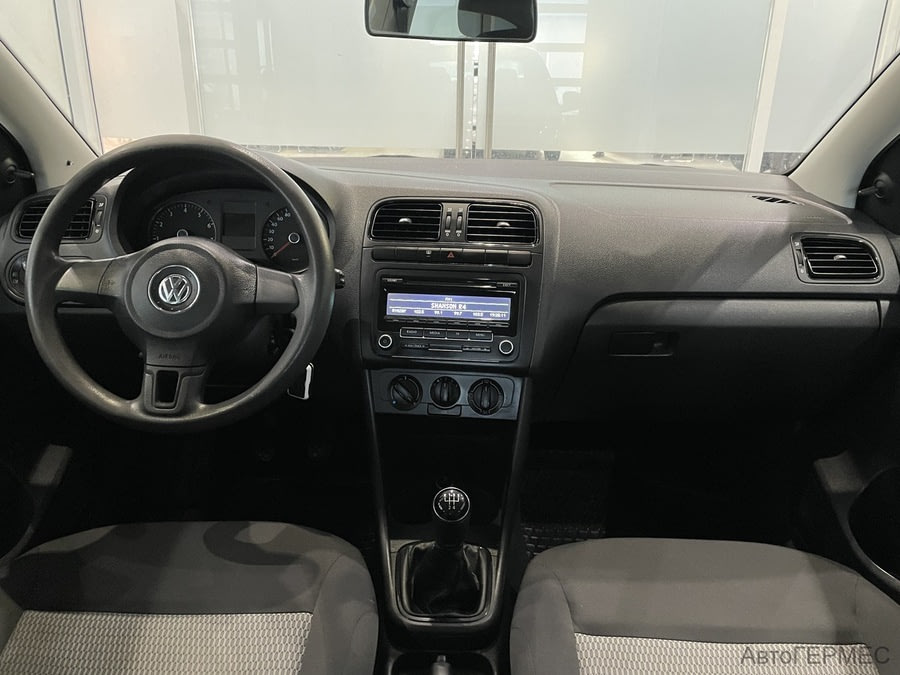 Фото Volkswagen Polo V с пробегом | №5 Фото Volkswagen Polo V с пробегом | №5