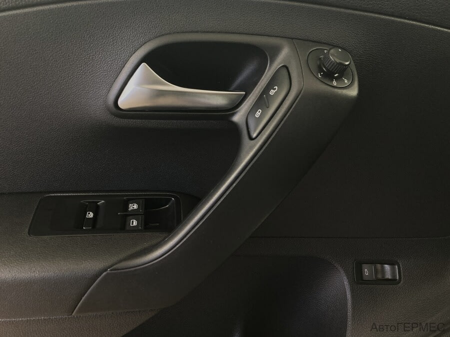 Фото Volkswagen Polo V с пробегом | №9