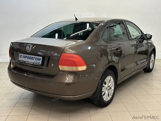 Фото Volkswagen Polo V с пробегом