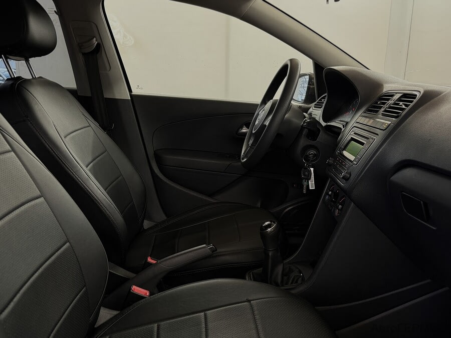 Фото Volkswagen Polo V с пробегом | №10 Фото Volkswagen Polo V с пробегом | №10