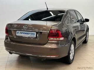 Фото Volkswagen Polo V Рестайлинг с пробегом