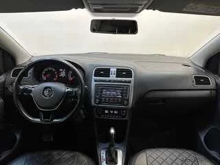 Фото Volkswagen Polo V Рестайлинг с пробегом