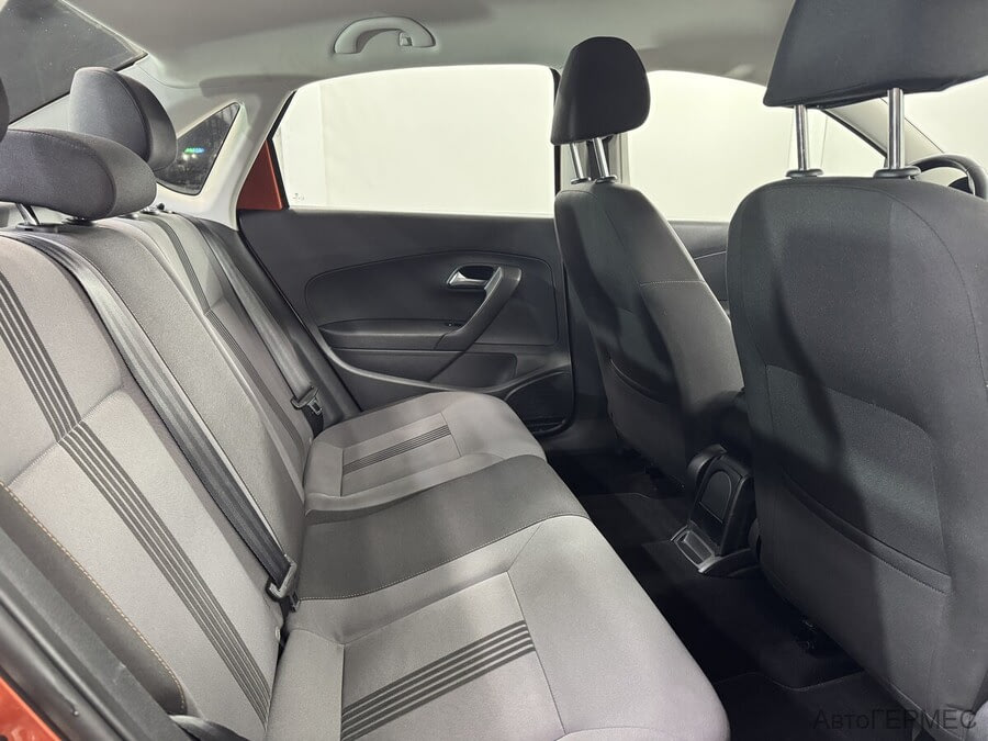 Фото Volkswagen Polo V Рестайлинг с пробегом | №13 Фото Volkswagen Polo V Рестайлинг с пробегом | №13