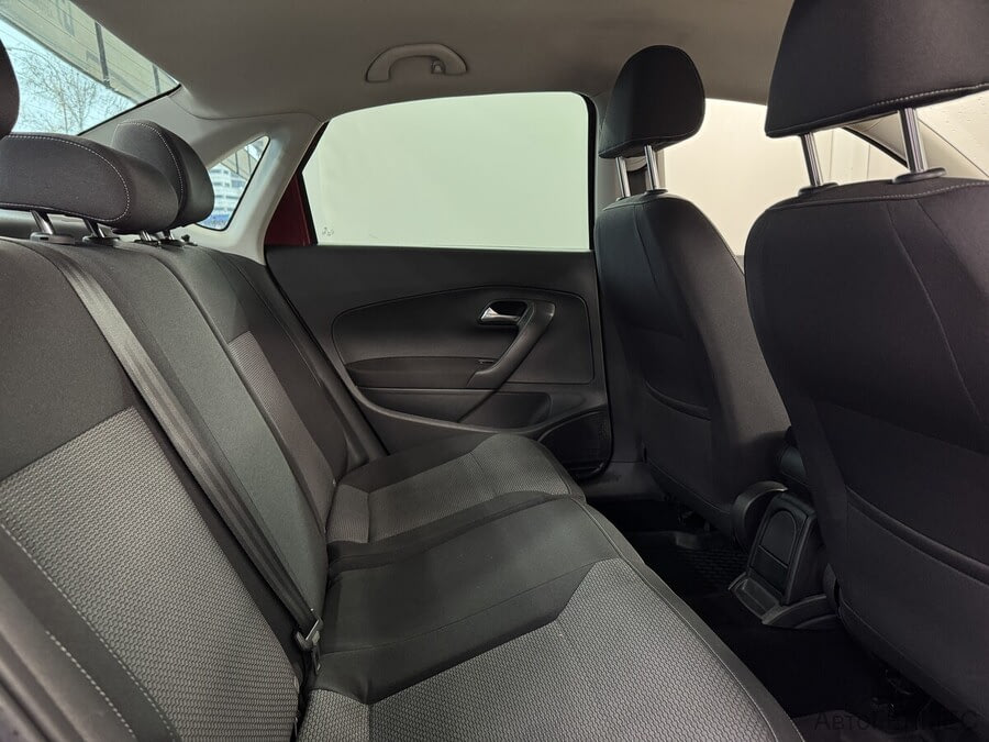 Фото Volkswagen Polo V Рестайлинг с пробегом | №12