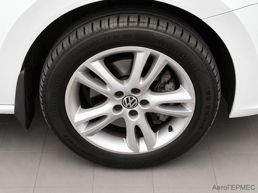 Фото Volkswagen Polo V Рестайлинг с пробегом | №15 Фото Volkswagen Polo V Рестайлинг с пробегом | №15
