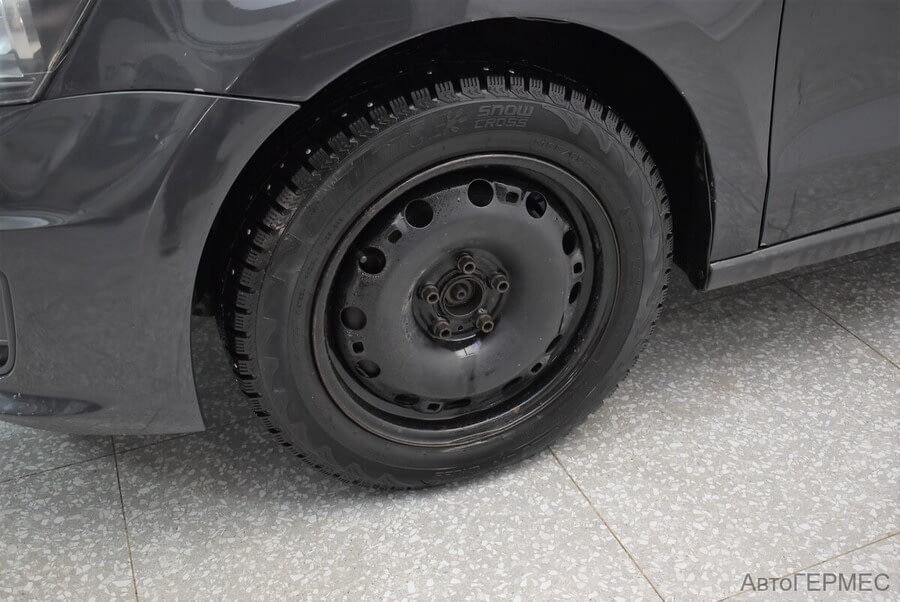 Фото Volkswagen Polo V Рестайлинг с пробегом | №14