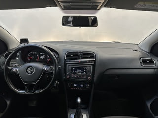 Фото Volkswagen Polo V Рестайлинг с пробегом