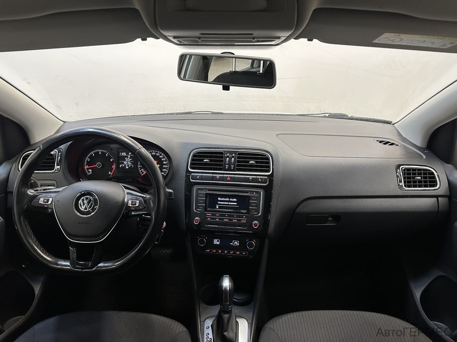 Фото Volkswagen Polo V Рестайлинг с пробегом | №5