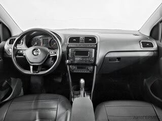 Фото Volkswagen Polo V Рестайлинг с пробегом