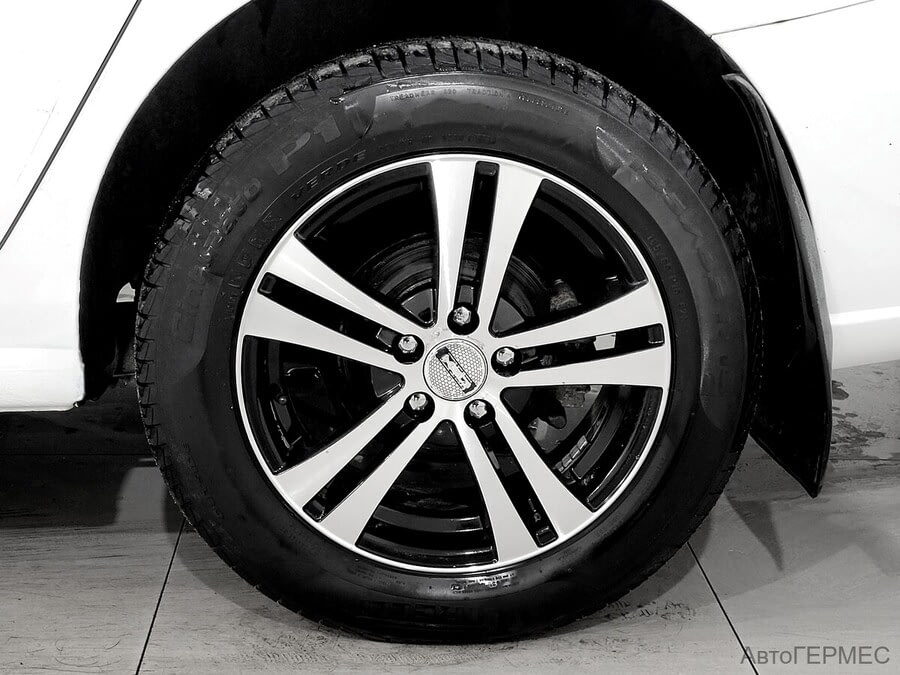 Фото Volkswagen Polo V Рестайлинг с пробегом | №15