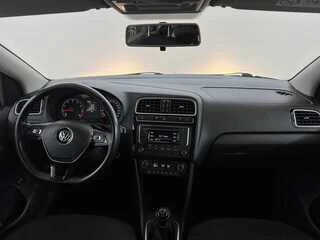 Фото Volkswagen Polo V Рестайлинг с пробегом