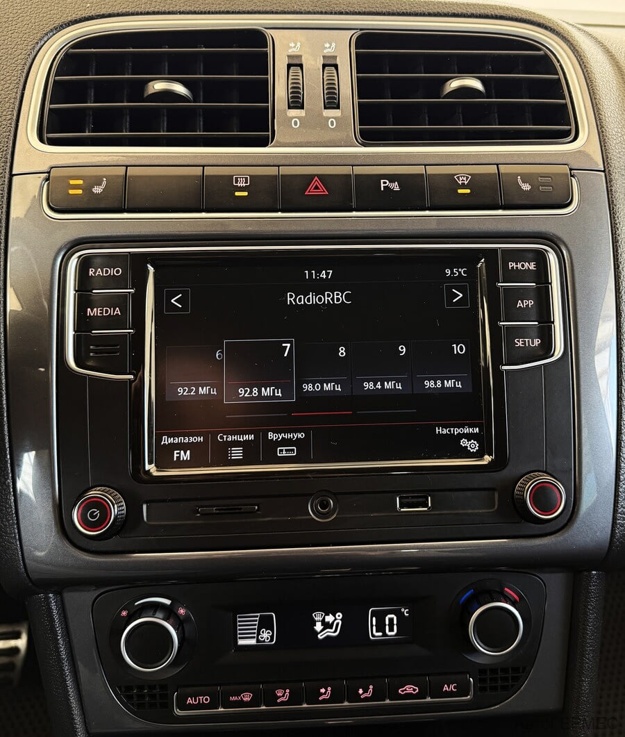 Фото Volkswagen Polo V Рестайлинг с пробегом | №7 Фото Volkswagen Polo V Рестайлинг с пробегом | №7