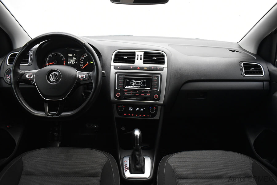 Фото Volkswagen Polo V Рестайлинг с пробегом | №5