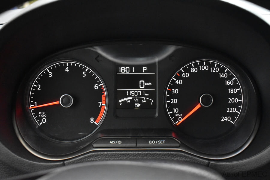 Фото Volkswagen Polo V Рестайлинг с пробегом | №6