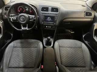 Фото Volkswagen Polo V Рестайлинг с пробегом Фото Volkswagen Polo V Рестайлинг с пробегом