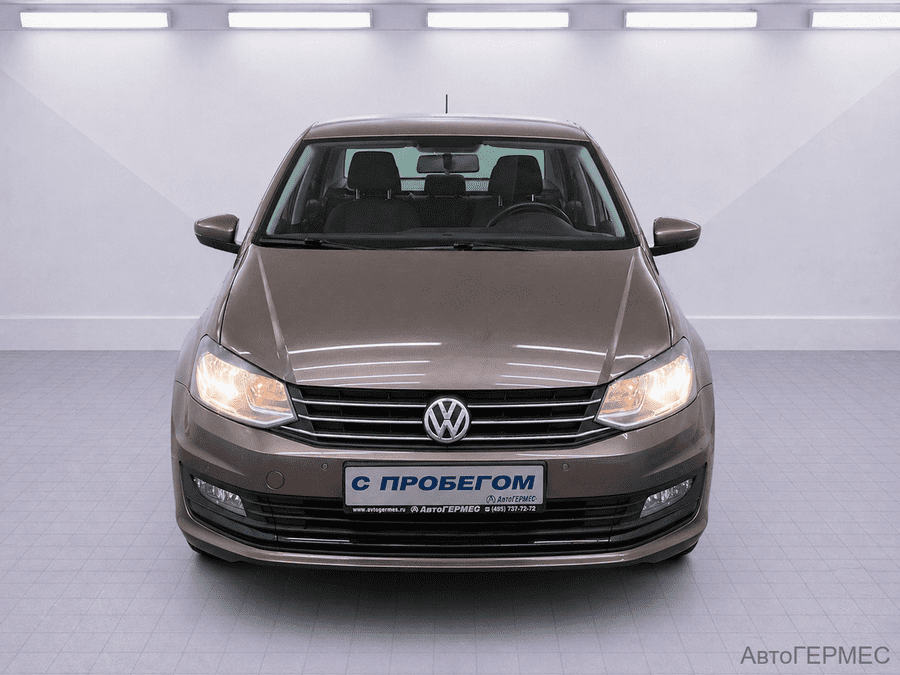 Фото Volkswagen Polo V Рестайлинг с пробегом | №2