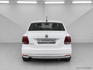 Фото Volkswagen Polo V Рестайлинг с пробегом