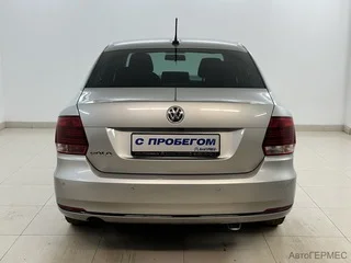 Фото Volkswagen Polo V Рестайлинг с пробегом
