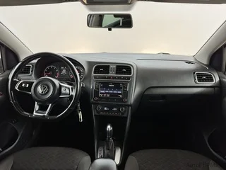 Фото Volkswagen Polo V Рестайлинг с пробегом
