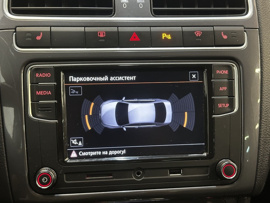 Фото Volkswagen Polo V Рестайлинг с пробегом | №7 Фото Volkswagen Polo V Рестайлинг с пробегом | №7