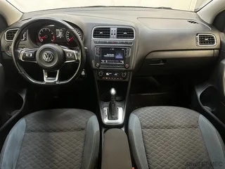 Фото Volkswagen Polo V Рестайлинг с пробегом Фото Volkswagen Polo V Рестайлинг с пробегом