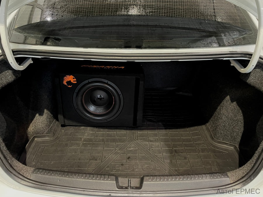 Фото Volkswagen Polo V Рестайлинг с пробегом | №13 Фото Volkswagen Polo V Рестайлинг с пробегом | №13