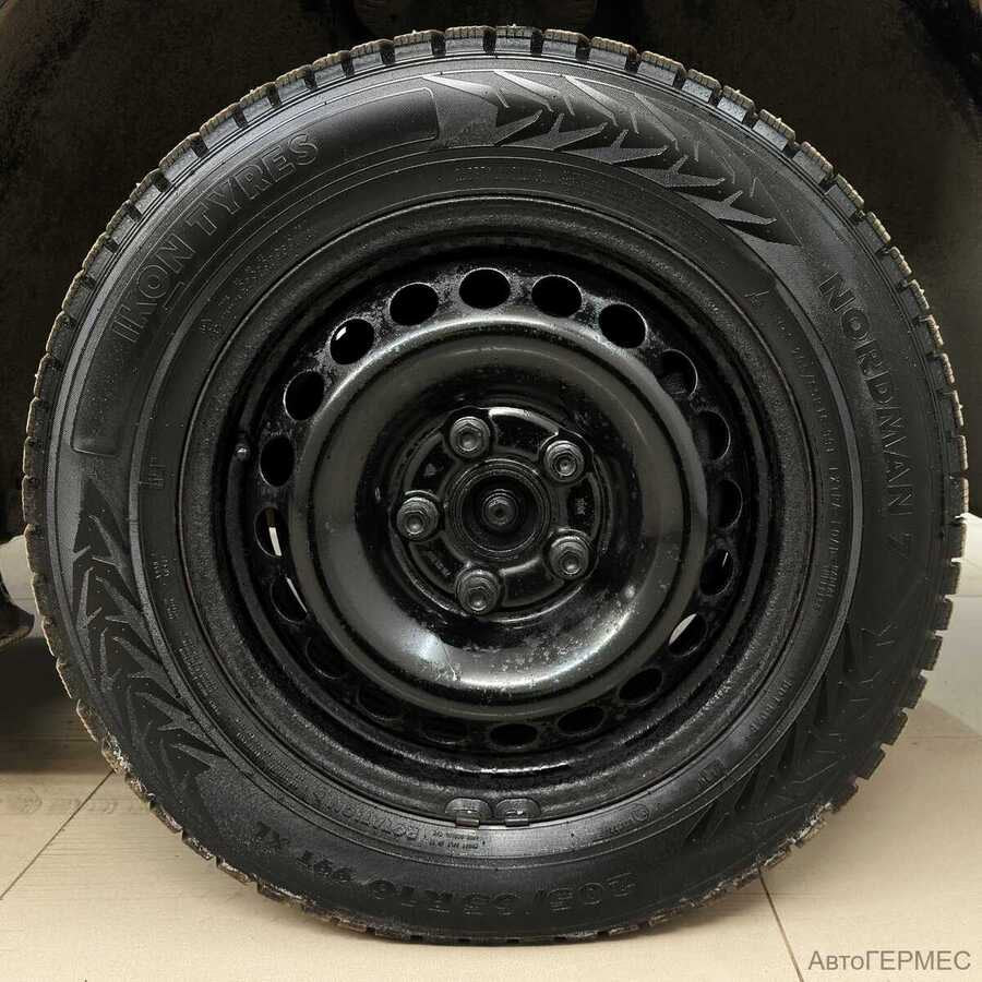 Фото Volkswagen Caravelle T5 Рестайлинг с пробегом | №15