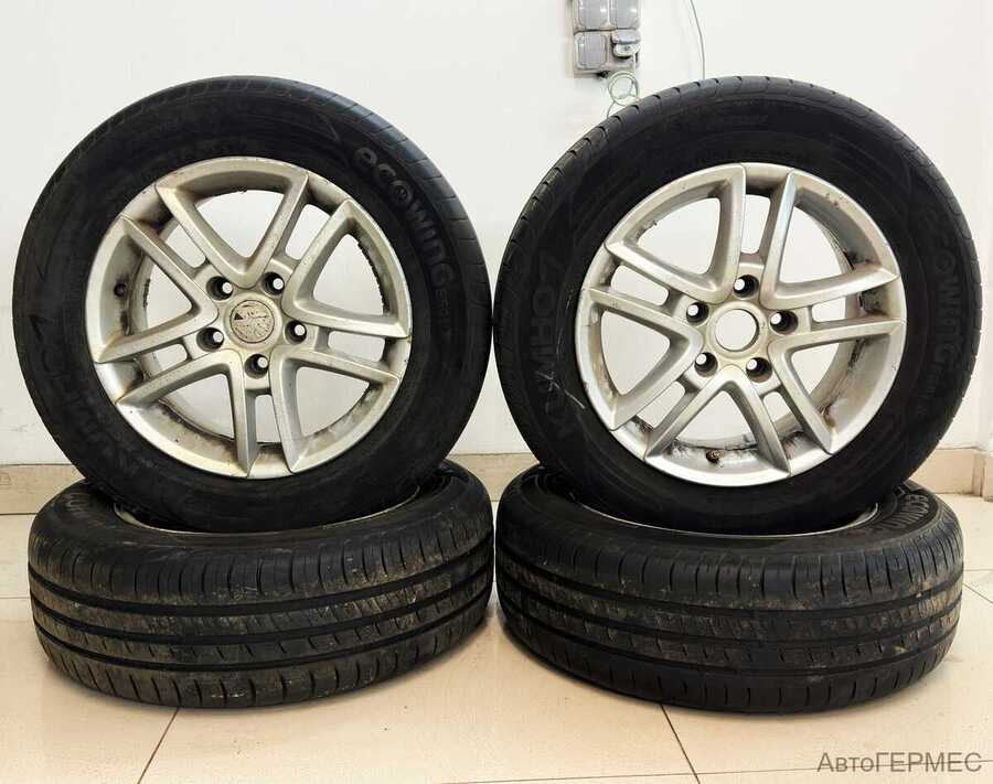 Фото Volkswagen Caravelle T5 Рестайлинг с пробегом | №16