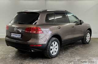 Фото Volkswagen Touareg II с пробегом