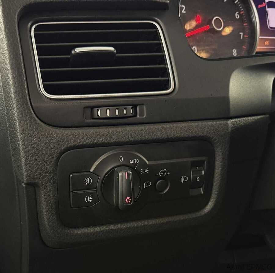 Фото Volkswagen Touareg II с пробегом | №9