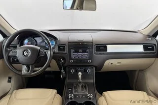 Фото Volkswagen Touareg II с пробегом
