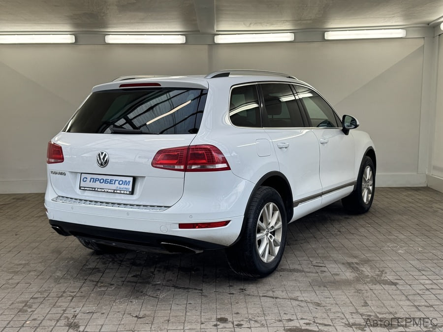 Фото Volkswagen Touareg II с пробегом | №3
