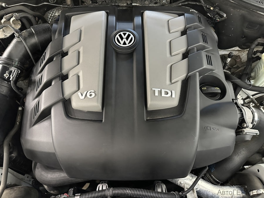 Фото Volkswagen Touareg II Рестайлинг с пробегом | №19 Фото Volkswagen Touareg II Рестайлинг с пробегом | №19