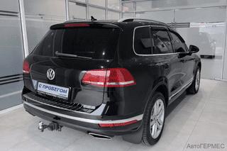 Фото Volkswagen Touareg II Рестайлинг с пробегом